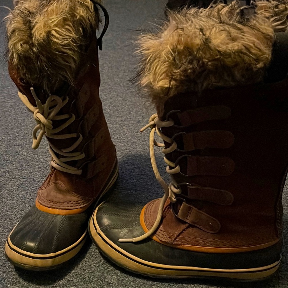 Winter Sorel Boots. Used but still lots of life left!